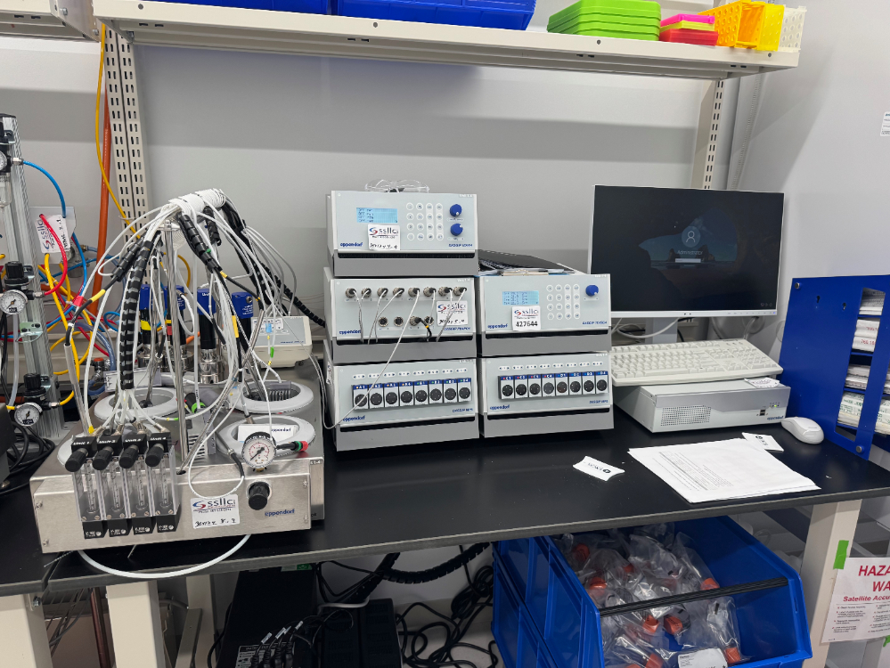 Image of Eppendorf Das Gip Bioreactor System